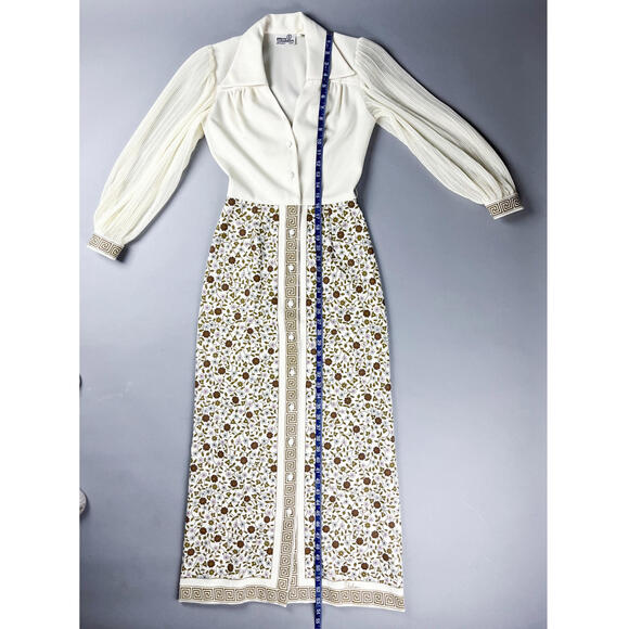 Alfred Shaheen Maxi Dress Vintage 70's White and Floral Long Sleeve Maxi Dress - Picture 7 of 9